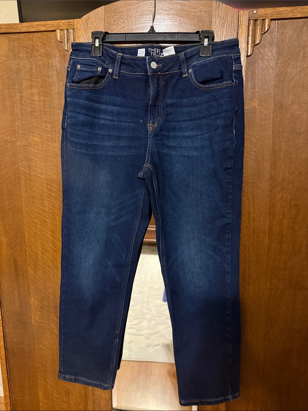 Time and Tru Womens Straight Dark Blue Stretch Jeans—14 Short